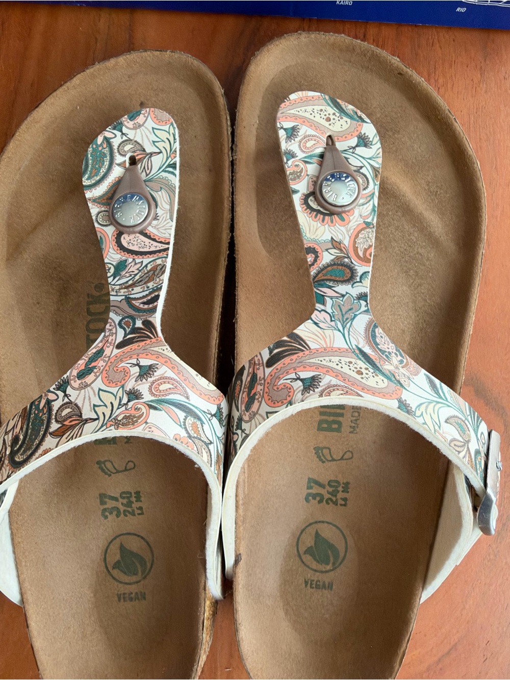 Women's Vegan Paisley Toe-Post Sandals - White/Cream
